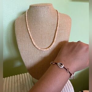 Beige Shell Necklace and Bracelet Set
